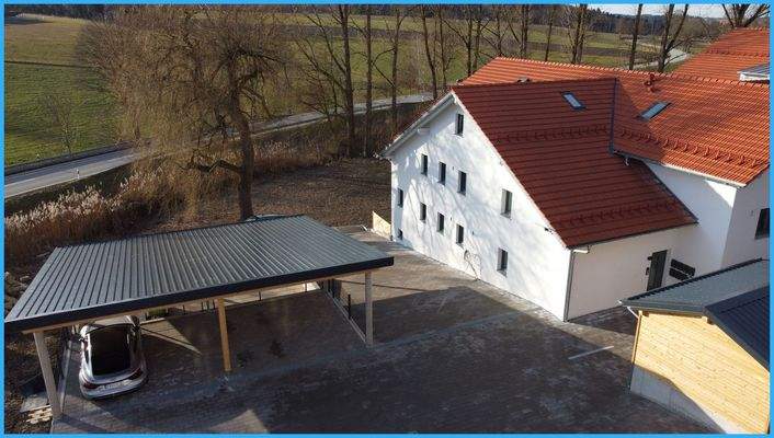 Stellplätze samt Carport 1