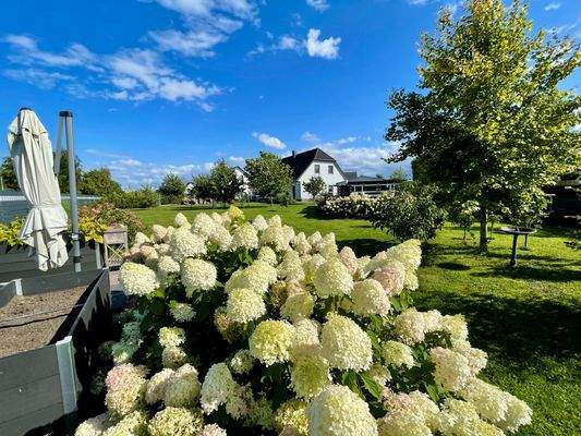 Weitere Sitzecke auf dem Grundstück