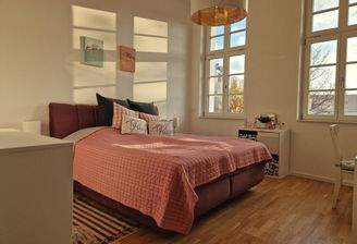 Schlafzimmer mit Ankleidebereich