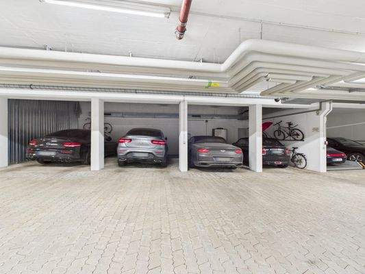 CAM03672G0-PR0149-STILL042