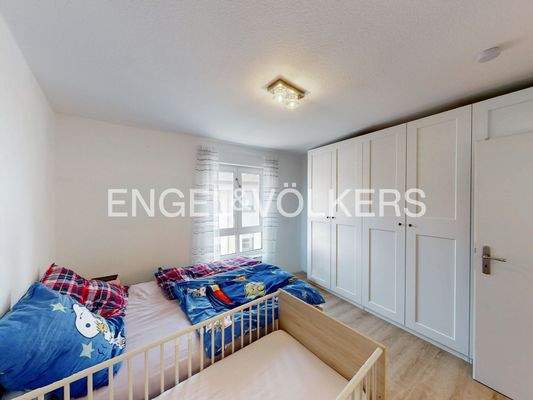 Schlafzimmer und Kinderzimmer sind mit Design-Vinylboden ausgestattet