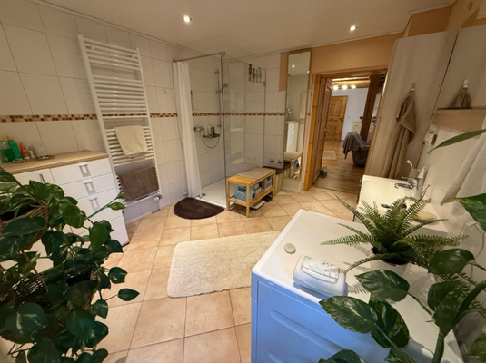 Badezimmer (Whg.1).png