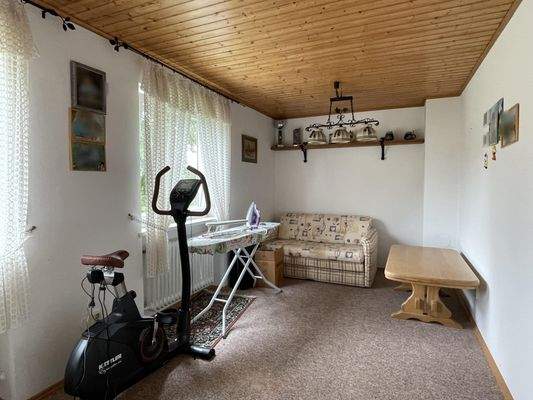 Küche / Esszimmer UG