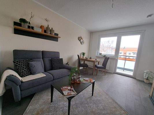 Wohnzimmer 3 - Beispielfoto einer Musterwohnung