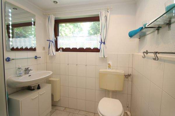 Das Duschbad im Nebengebäude