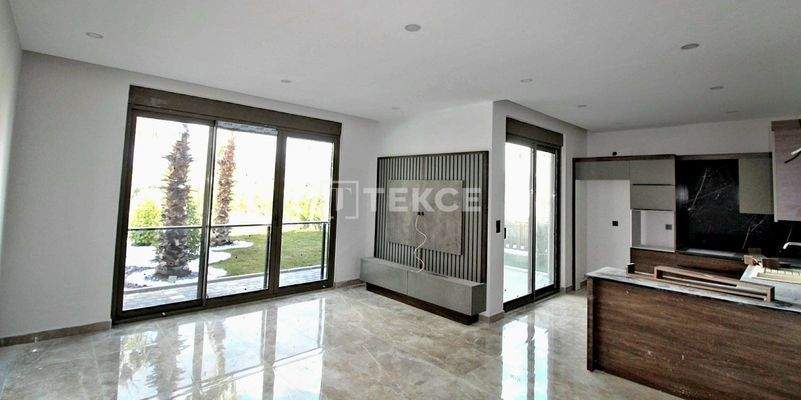 Flats in a Stunning Complex with Pool in Belek