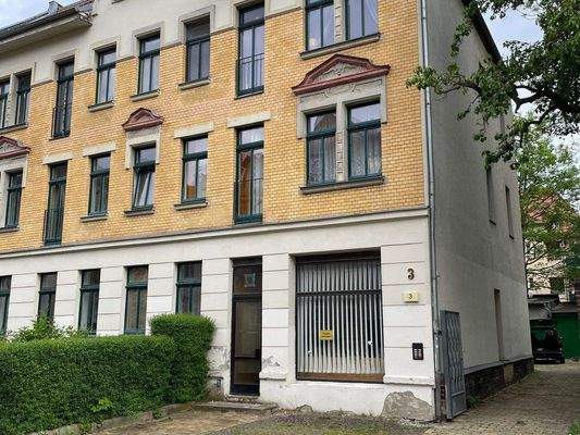 Parkplatzmöglichkeiten vor Laden oder Außenflächen