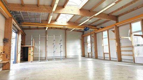 Neu-Ulm Halle, Neu-Ulm Hallenfläche