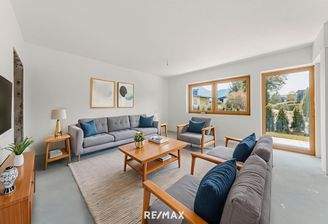 Virtual Staging Wohnzimmer Variante 1