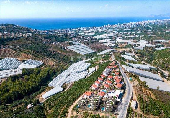Detached Hill-Side Villas in Alanya Kargıcak