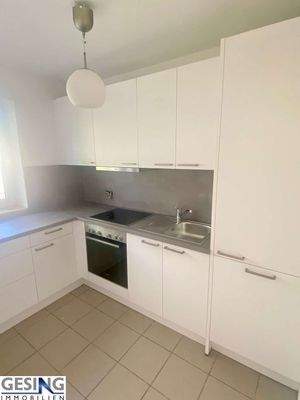 WE 3 neue Einbauküche 