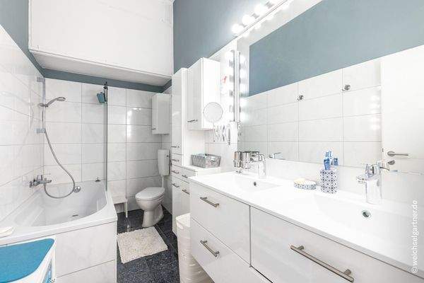 Blick in das Badezimmer