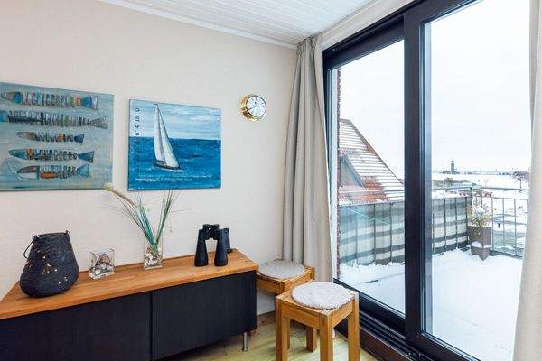 Wohnbereich und Balkon