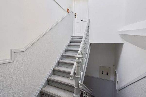 Treppenhaus inklusive Rauchabzugsanlage