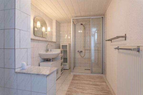 Einliegerwohnung/Bad