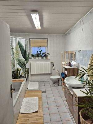 Na, das ist doch mal ein schönes Bad.