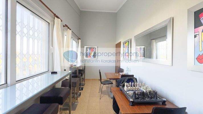 864985a3413945a1abb6079e8355b806-original