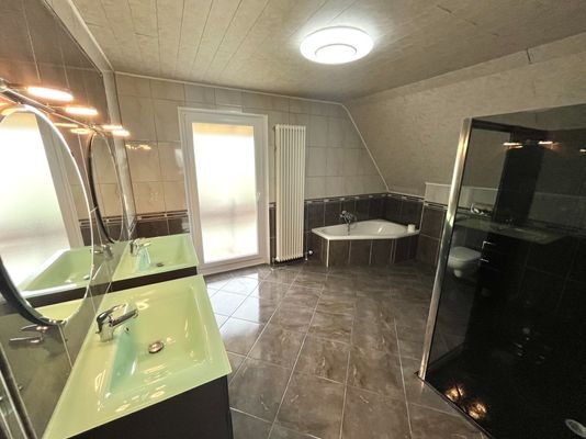 Badezimmer OG