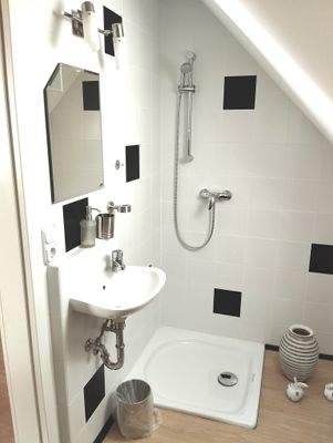 Duschbereich Fitnessraum.jpg