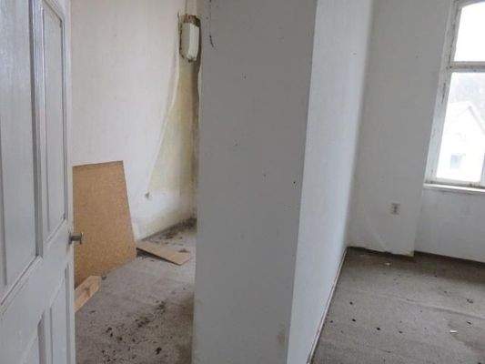 OG: weitere Räume, an den Saal angrenzend