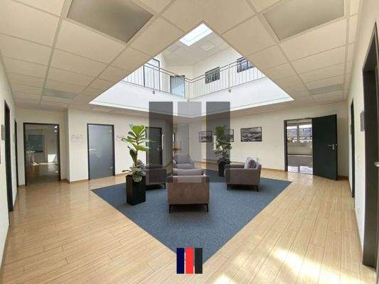 Innenansicht Foyer vor dem Büroraum