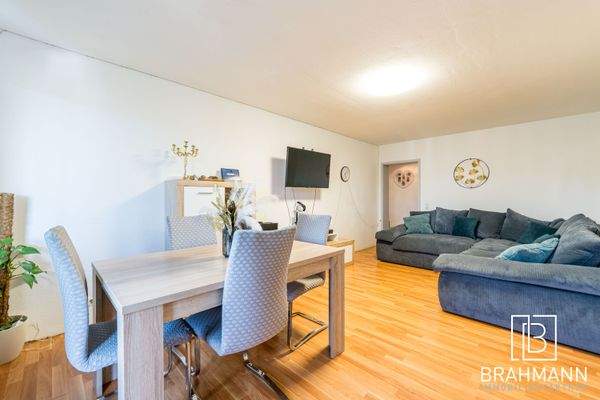 Großzügiger Wohn- und Essbereich