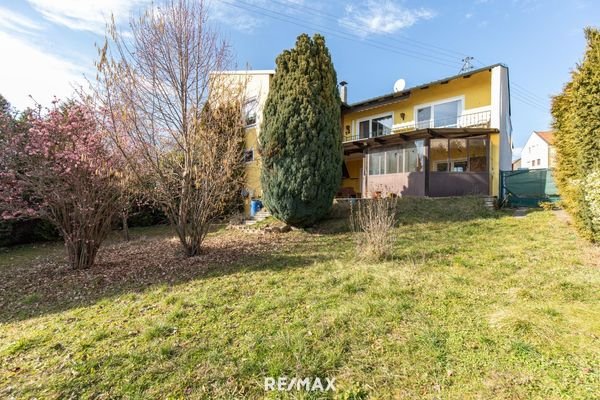 Haus Jois Gartenseite