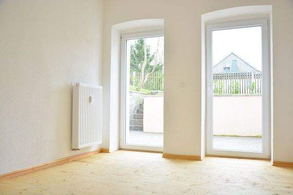 Küche im EG, Blick zur Terrasse