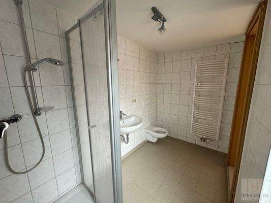 Nebengelass: Badezimmer