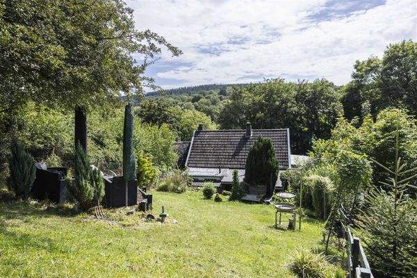 Rückansicht mit Garten