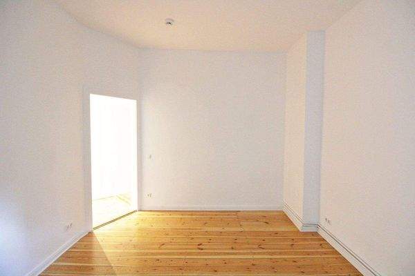 Geräumiges Schlafzimmer