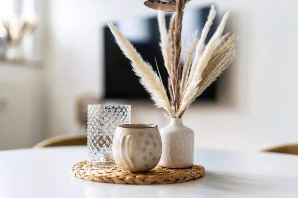 53ffb7d9-07c6-48dd-95a5-d0e3e89392c6