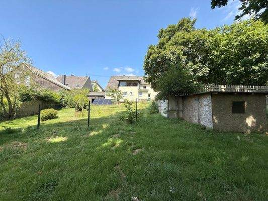 Blick vom unteren Grundstück 