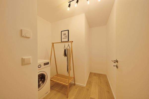 Abstellraum mit WM-Anschluss