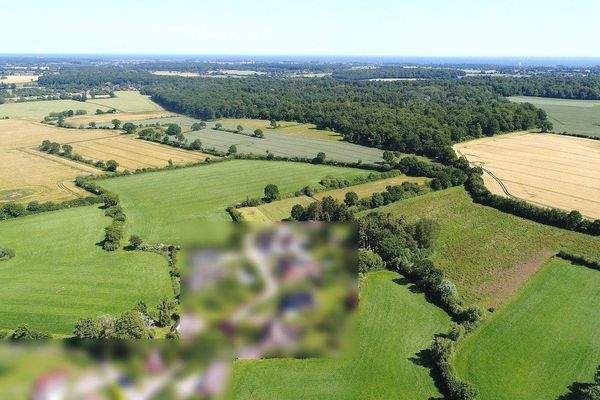 Hinten die nur ca. 15 Autominuten entfernte Ostsee