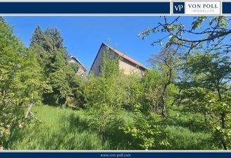 Großzügiges Grundstück