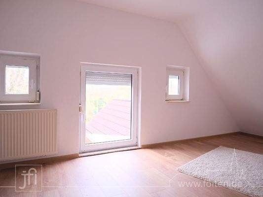 Zimmer OG Gartenseite