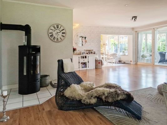 Wohnzimmer im EG