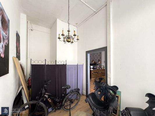 Gewerbefläche vorne-links