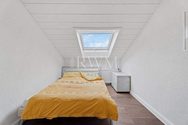 Schlafzimmer Wohnung DG