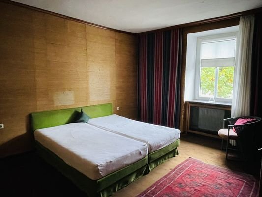 Schlafzimmer im OG