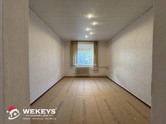 Arbeitszimmer/ Esszimmer