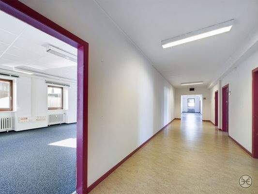 Eden-Ehbrecht-Immobilien_Büroflächen_Telekom-Gebäude_012