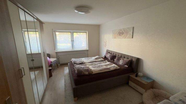 Schlafzimmer (EG-Wohnung)