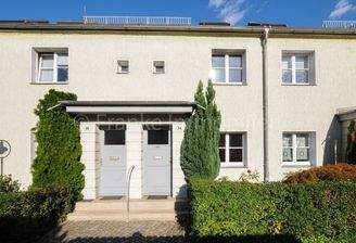 Hausansicht Straßenseite