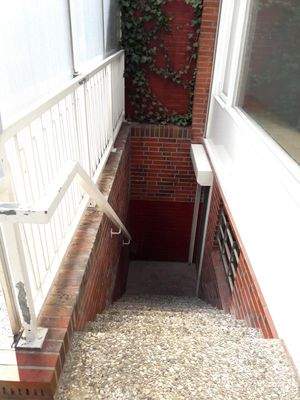 Abgang von der Terrasse in den Keller