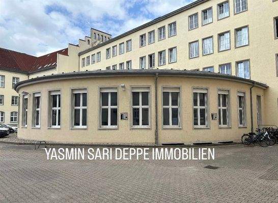 E7B6543C-6C6C-4EDB-9B9F-558957D8325C