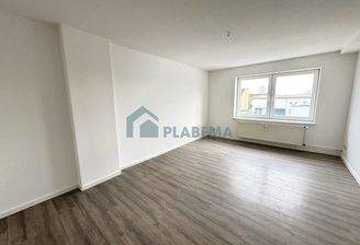 215.05-Wohnzimmer Ansicht 1