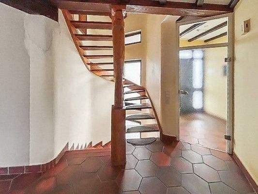 Treppenhaus Hauptwohnung