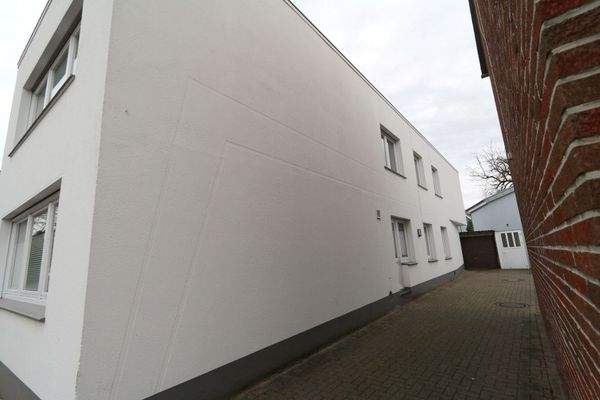 V1568_02 Süd-Westseite